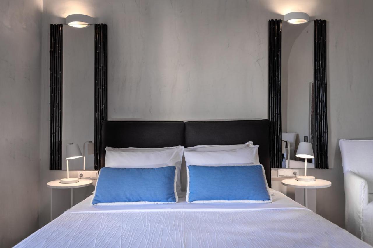 Mythical Blue Luxury Suites (Adults Only) Тира Экстерьер фото