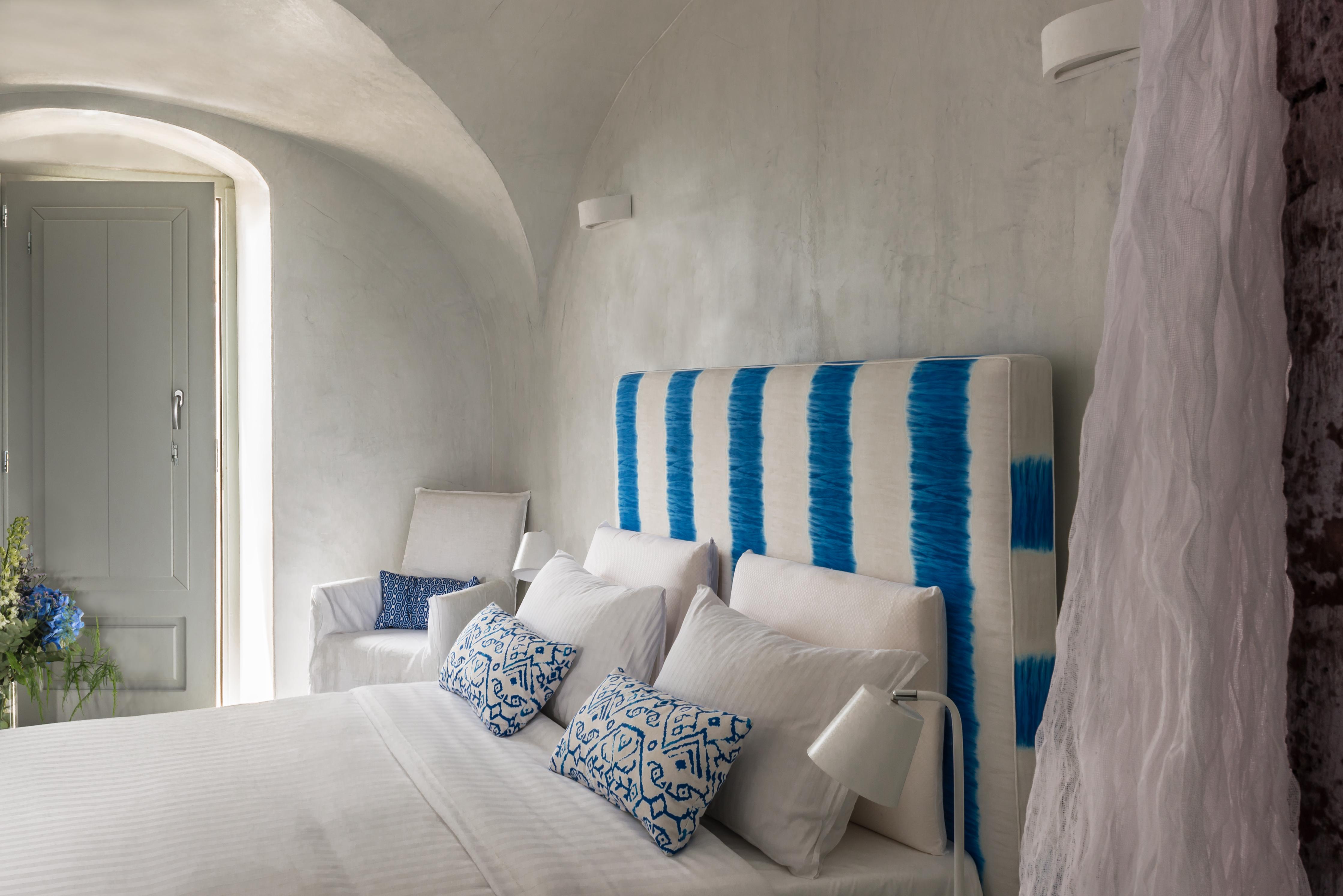 Mythical Blue Luxury Suites (Adults Only) Тира Экстерьер фото
