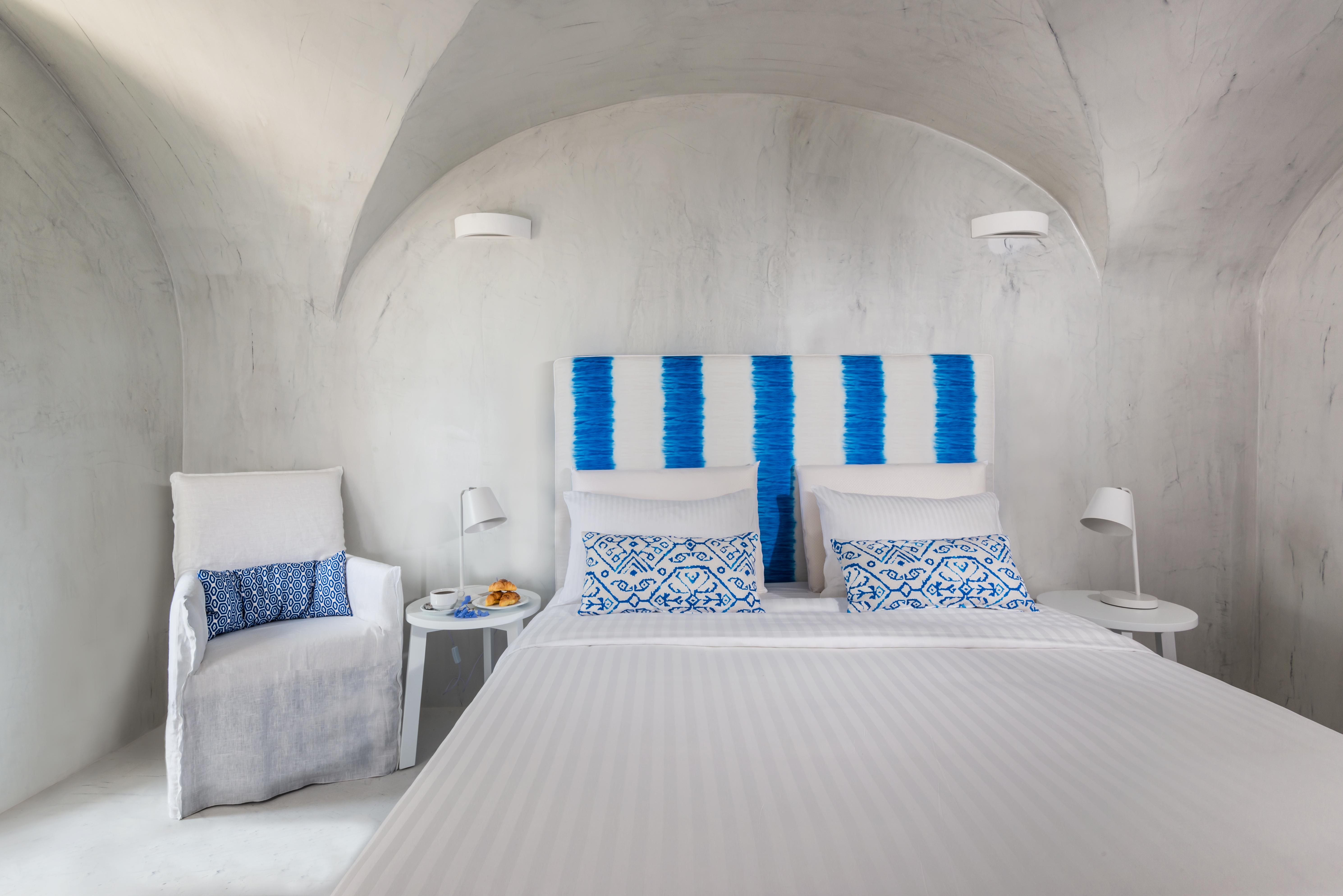 Mythical Blue Luxury Suites (Adults Only) Тира Экстерьер фото