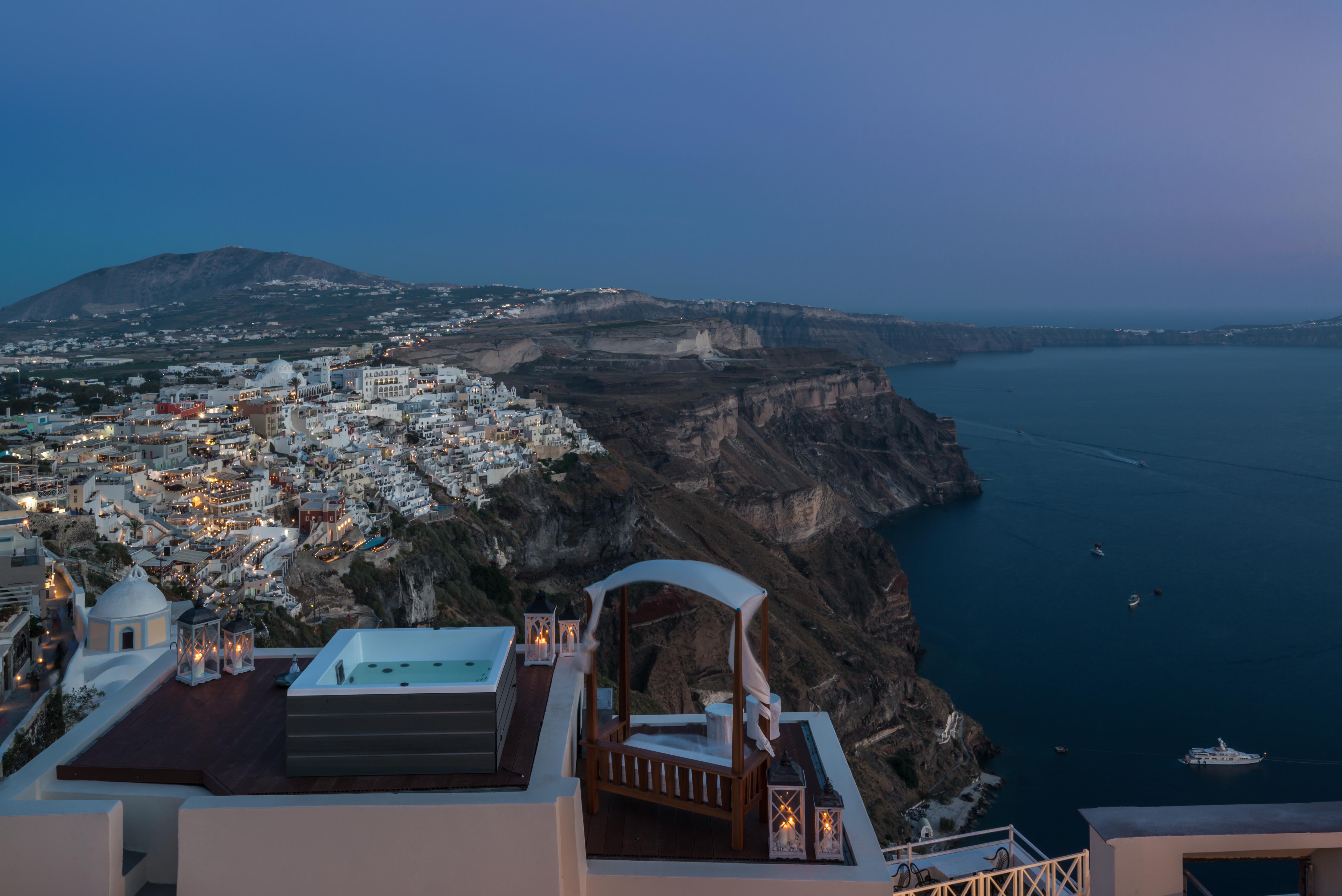 Mythical Blue Luxury Suites (Adults Only) Тира Экстерьер фото
