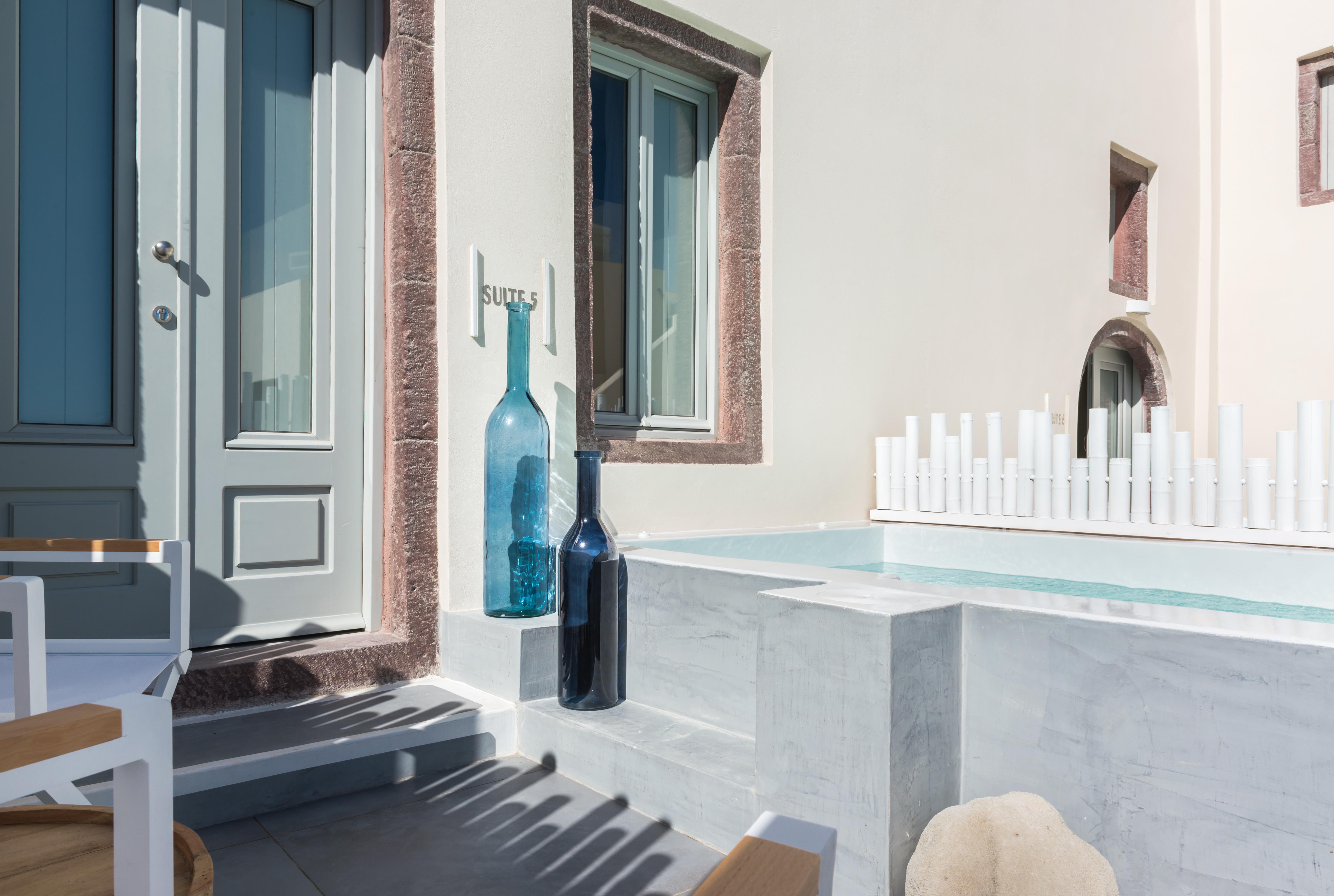 Mythical Blue Luxury Suites (Adults Only) Тира Экстерьер фото
