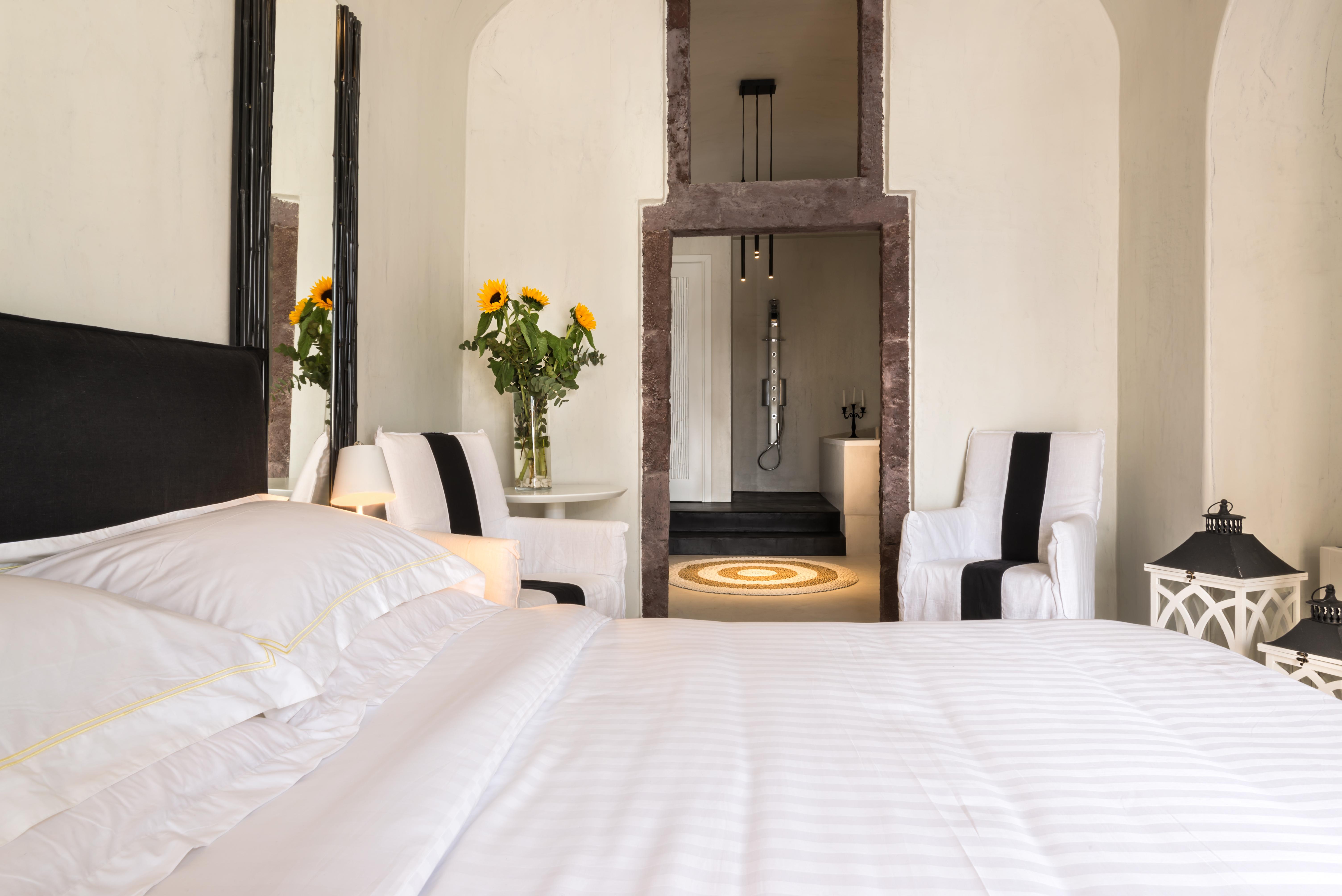 Mythical Blue Luxury Suites (Adults Only) Тира Экстерьер фото