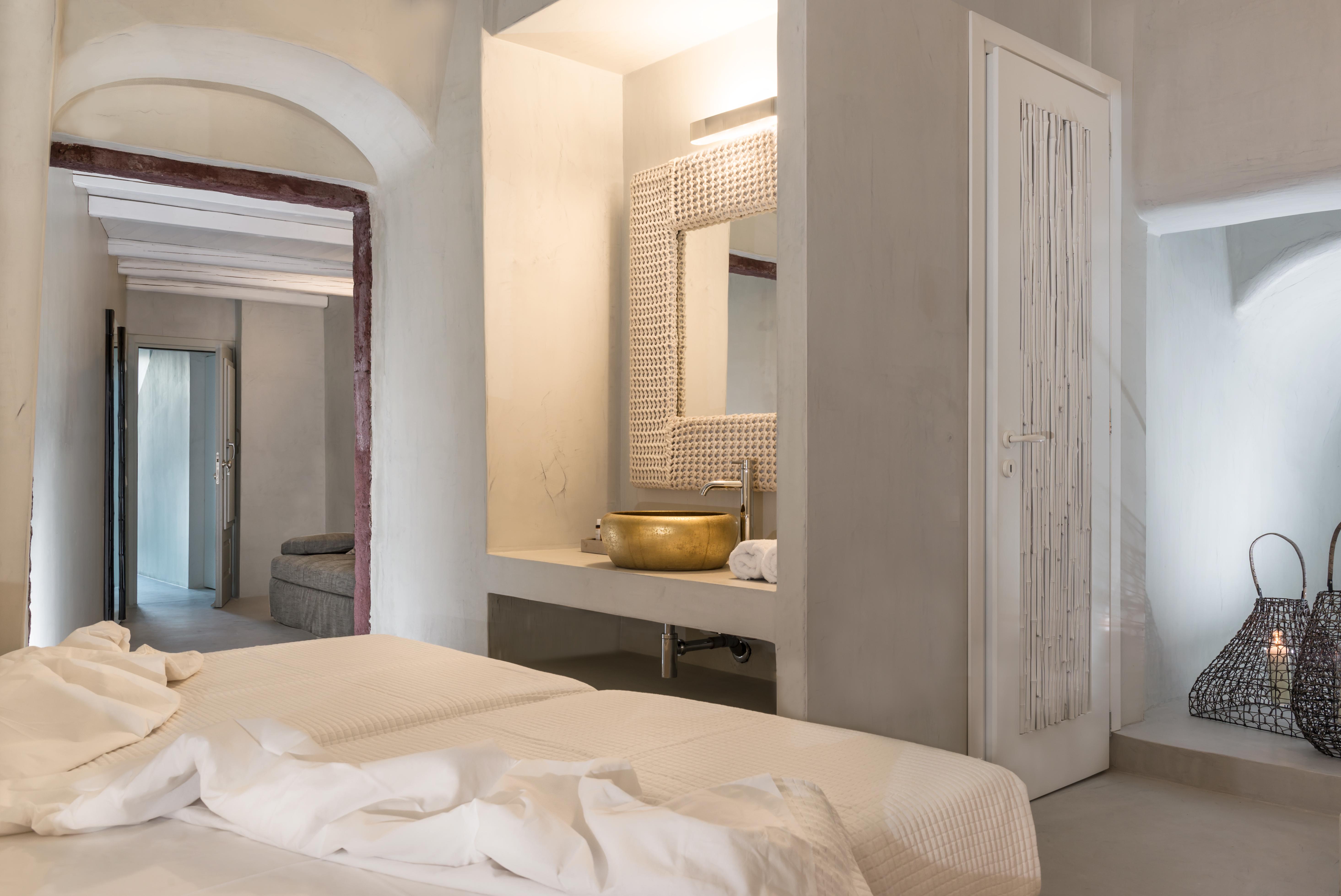Mythical Blue Luxury Suites (Adults Only) Тира Экстерьер фото