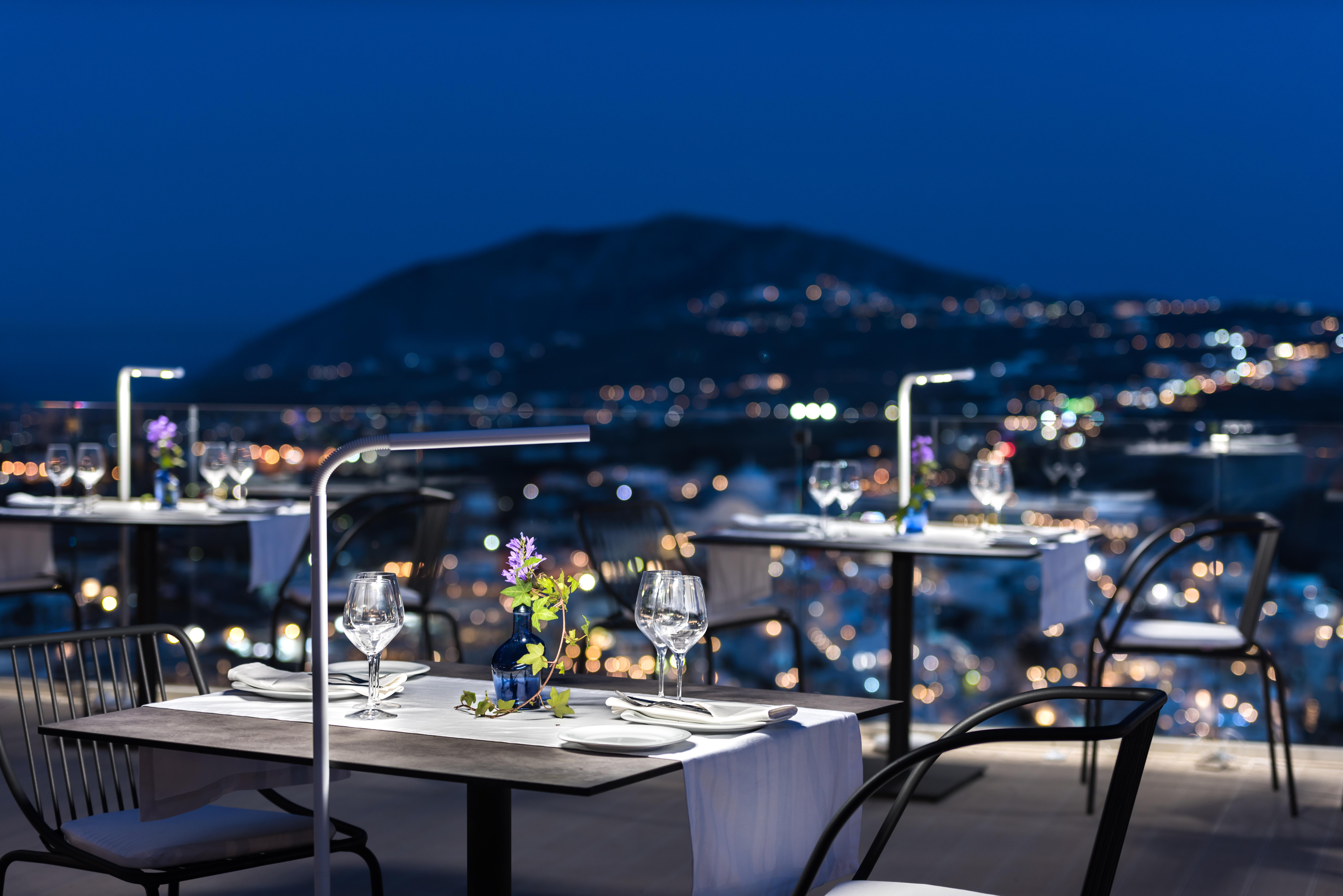 Mythical Blue Luxury Suites (Adults Only) Тира Экстерьер фото