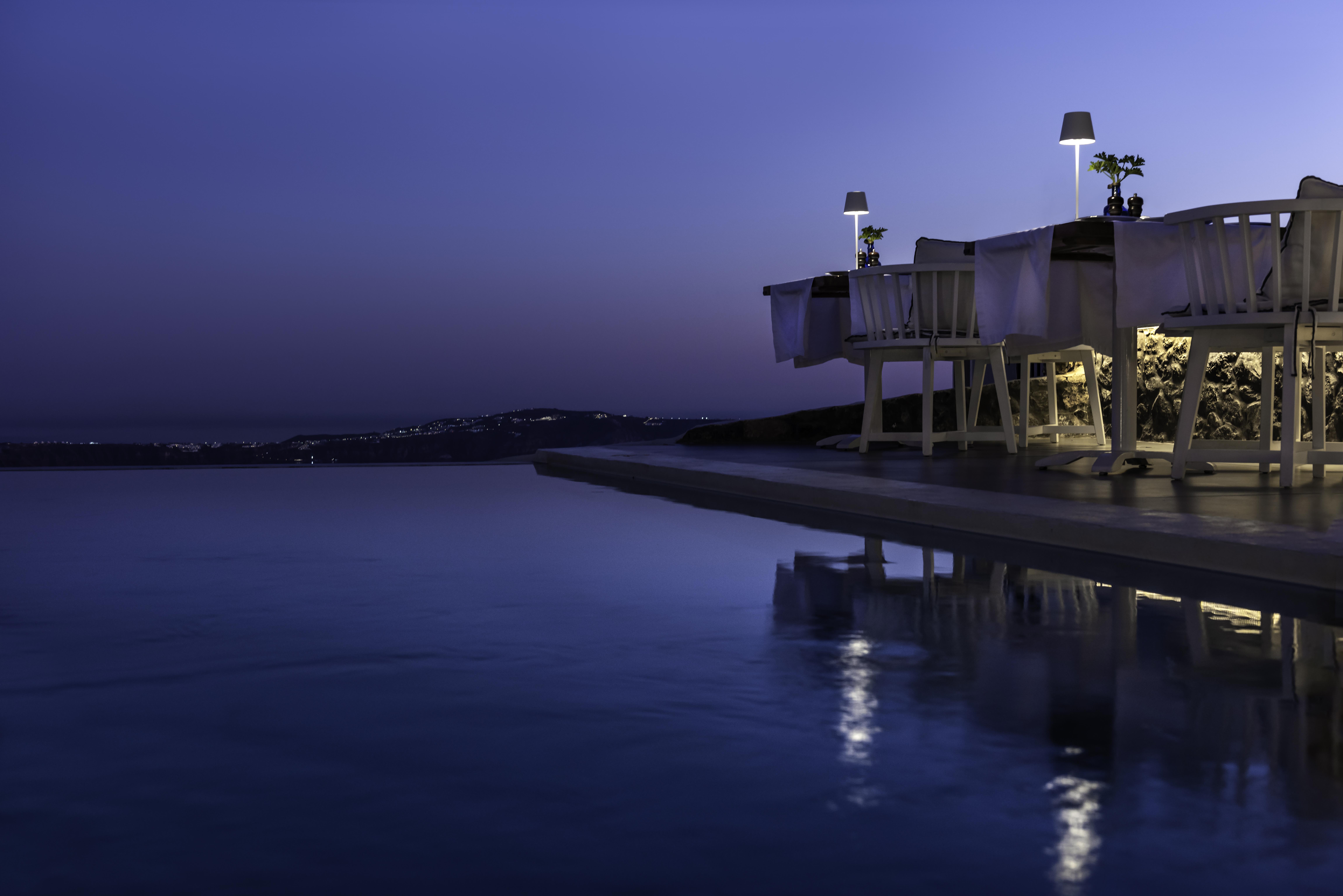 Mythical Blue Luxury Suites (Adults Only) Тира Экстерьер фото